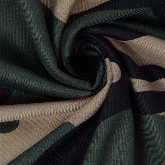 Camo Top - Picture 3 of 3